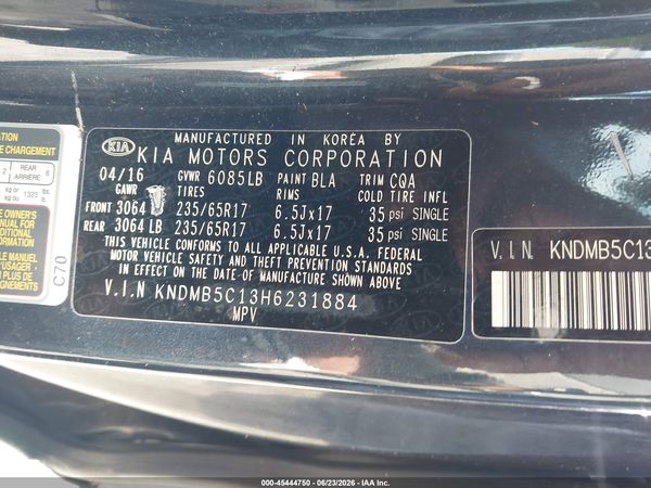 2017 KIA SEDONA LX