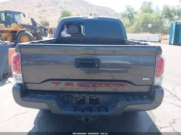 2017 TOYOTA TACOMA LIMITED