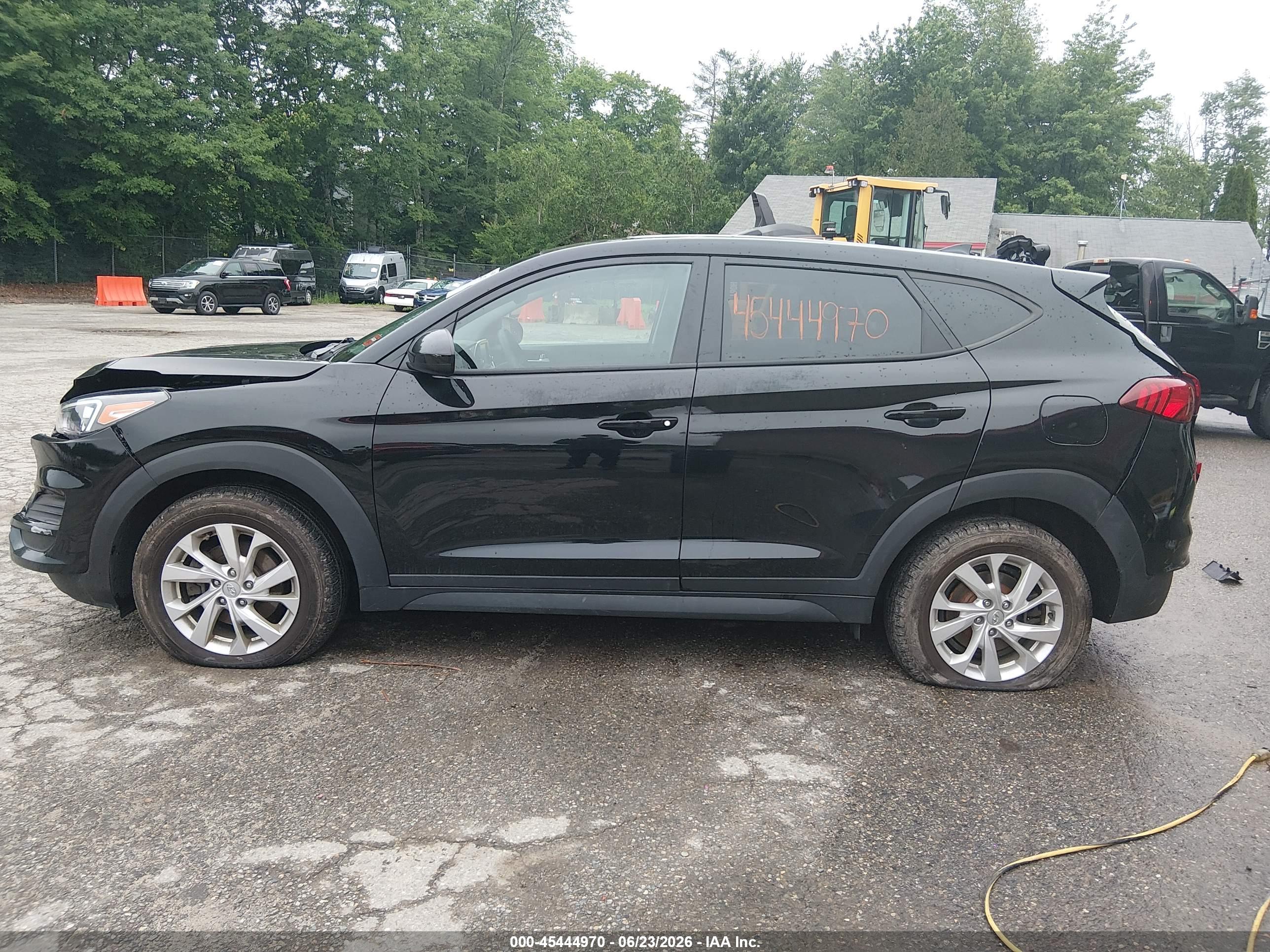 2021 HYUNDAI TUCSON SE