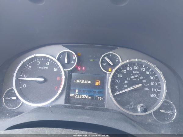 2017 TOYOTA TUNDRA SR5 5.7L V8