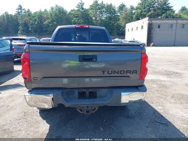 2017 TOYOTA TUNDRA SR5 5.7L V8