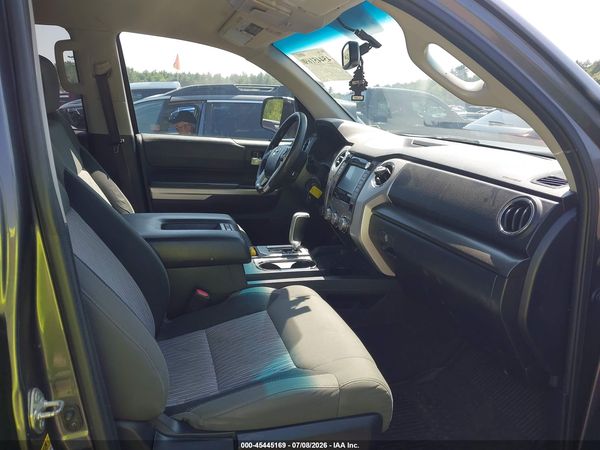 2017 TOYOTA TUNDRA SR5 5.7L V8