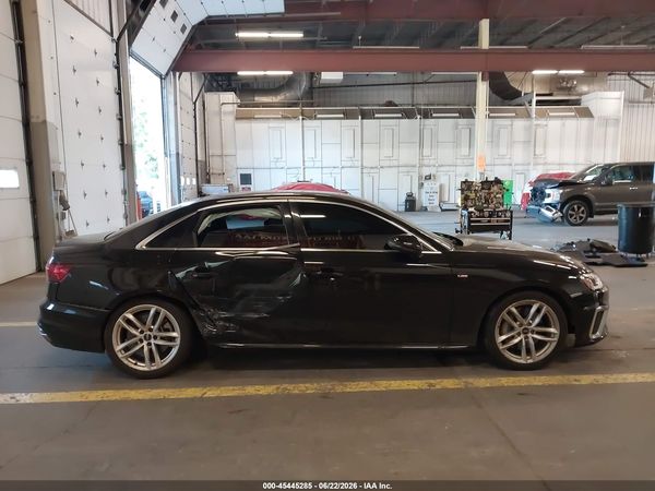 2022 AUDI A4