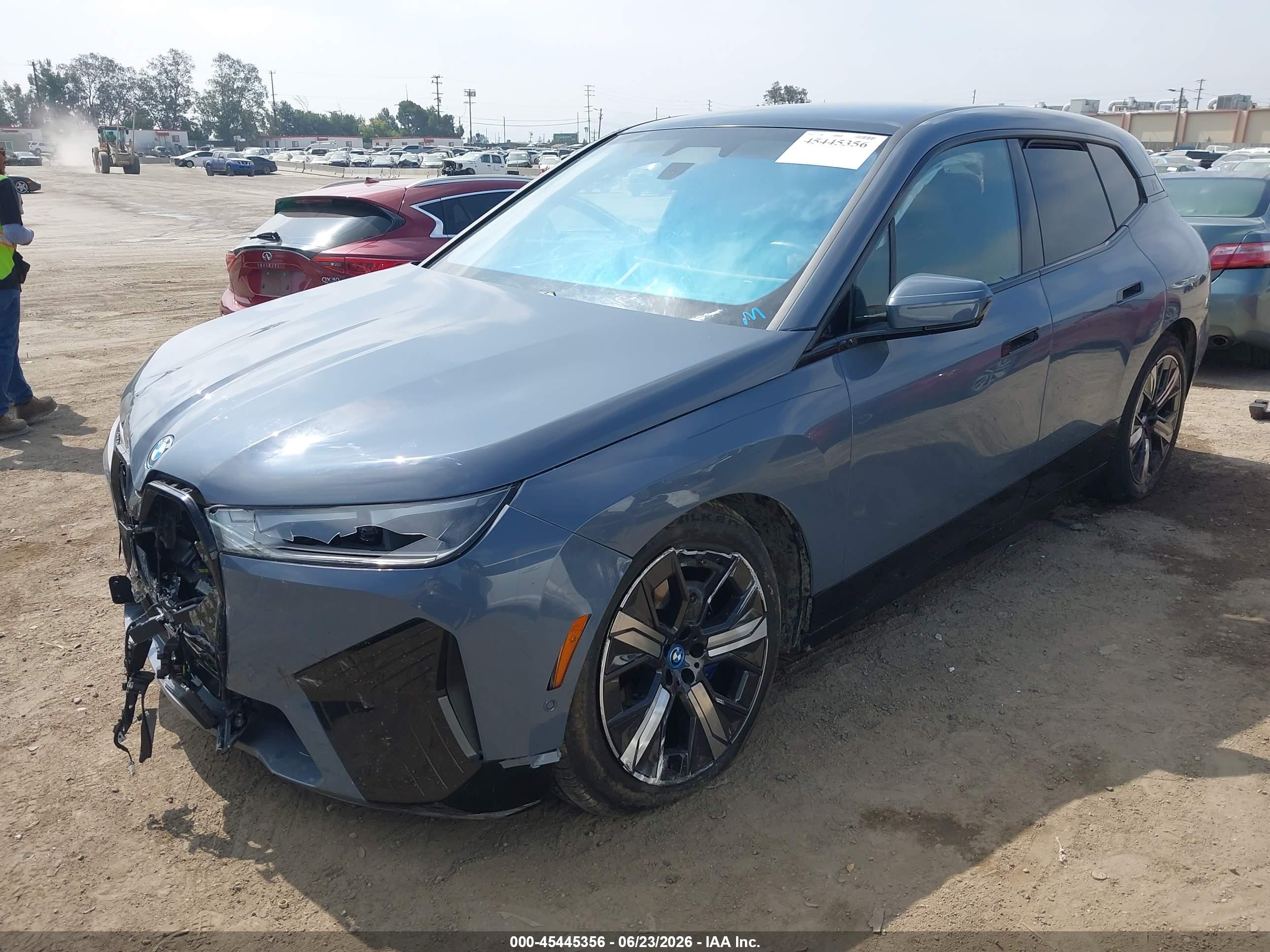 2024 BMW IX XDRIVE50 — I2