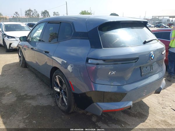 2024 BMW IX XDRIVE50 — I3