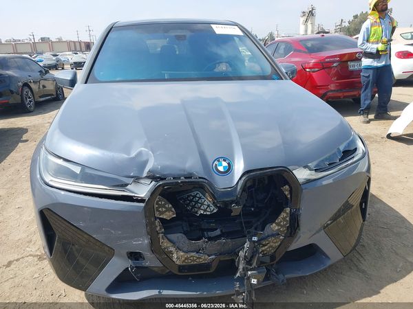 2024 BMW IX XDRIVE50 — I6