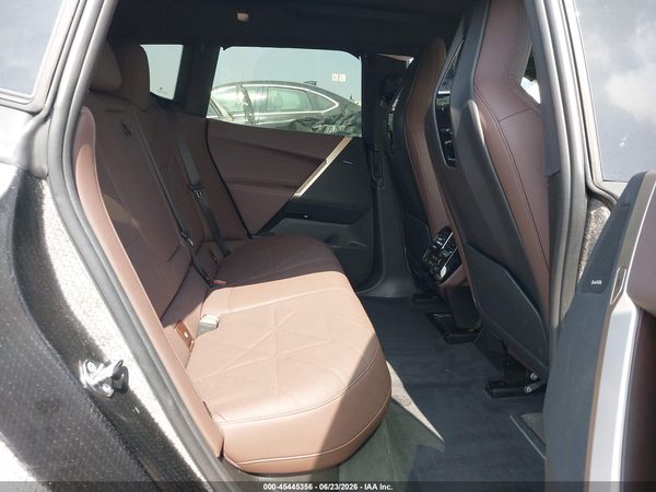 2024 BMW IX XDRIVE50 — I8