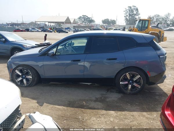 2024 BMW IX XDRIVE50 — I117
