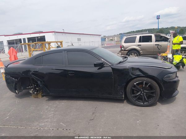 2017 DODGE CHARGER SXT RWD