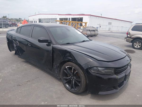 2017 DODGE CHARGER SXT RWD