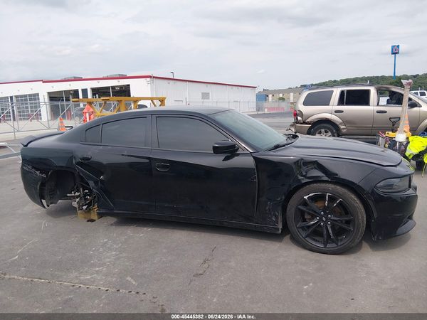 2017 DODGE CHARGER SXT RWD