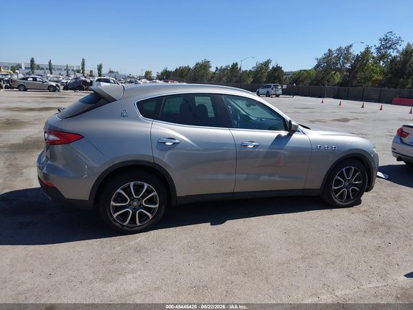 2017 MASERATI LEVANTE