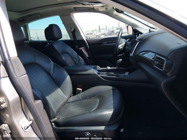 2017 MASERATI LEVANTE