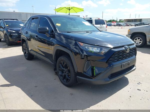 2022 TOYOTA RAV4 LE