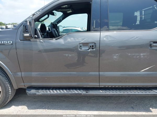 2017 FORD F-150 LARIAT