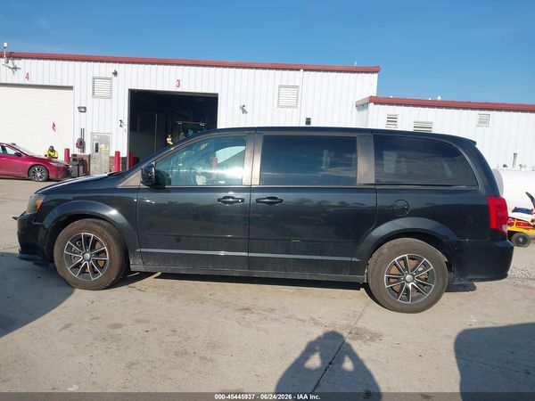 2015 DODGE GRAND CARAVAN R/T — I117