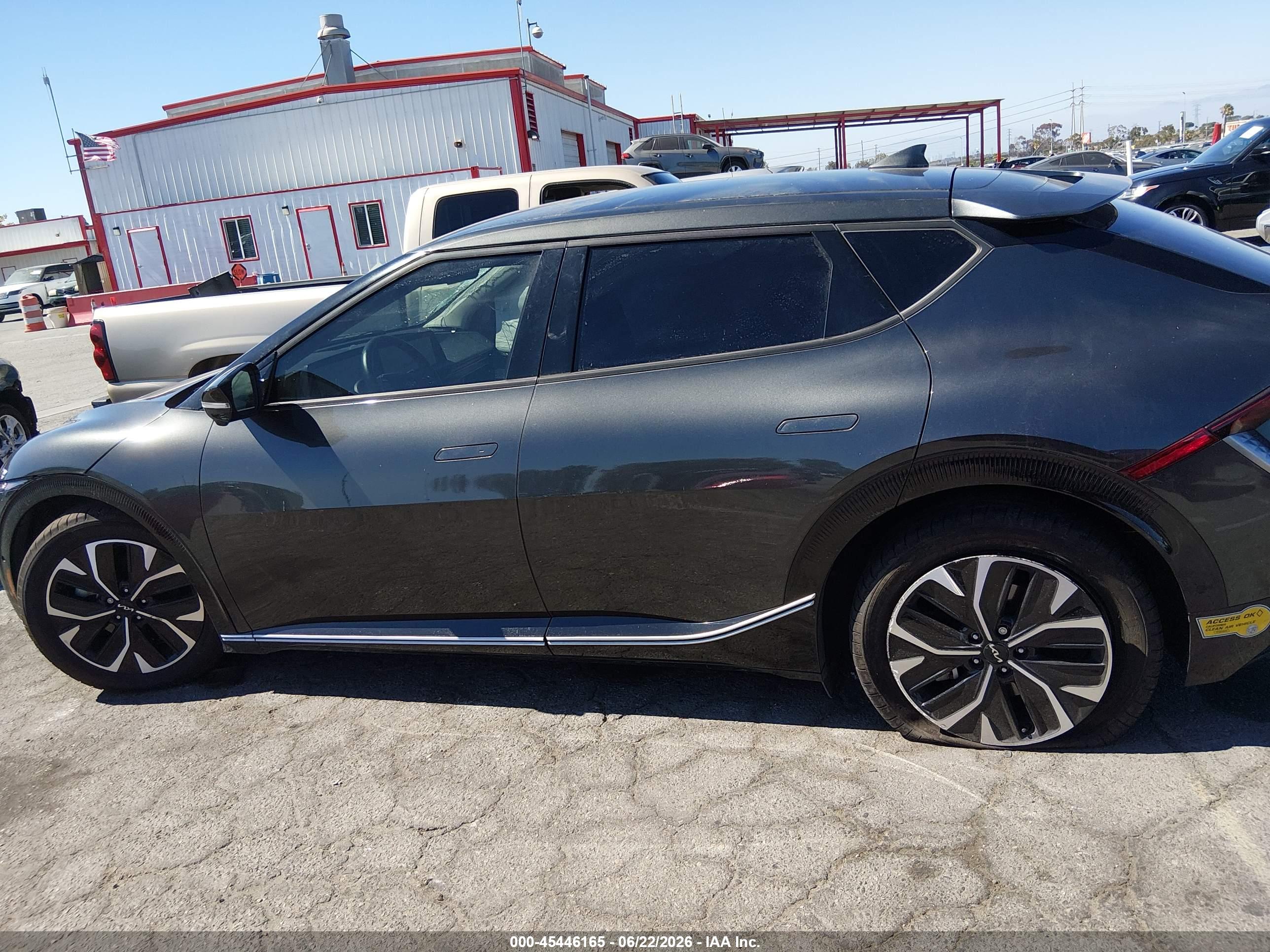 2022 KIA EV6 WIND