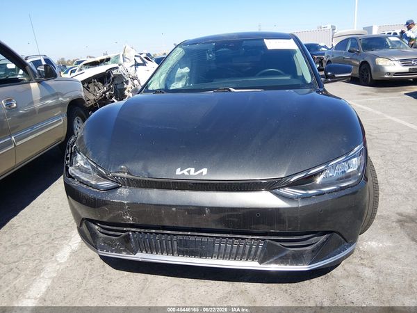 2022 KIA EV6 WIND