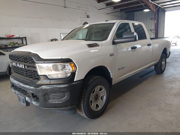 2020 RAM 3500 TRADESMAN CREW CAB 4X4