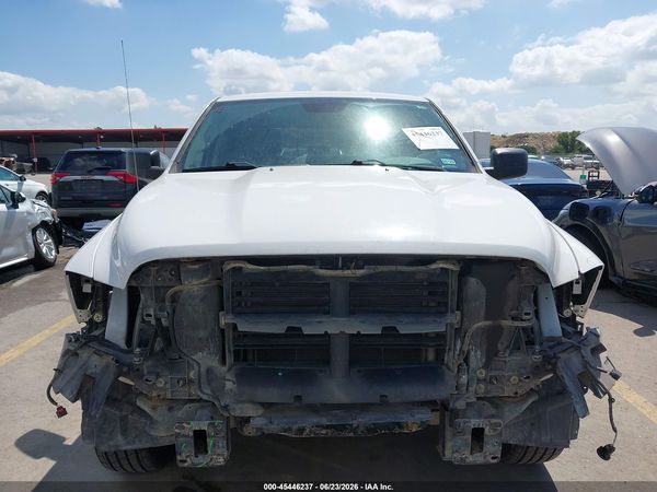 2020 RAM 1500 CLASSIC SLT  4X2 6'4 BOX