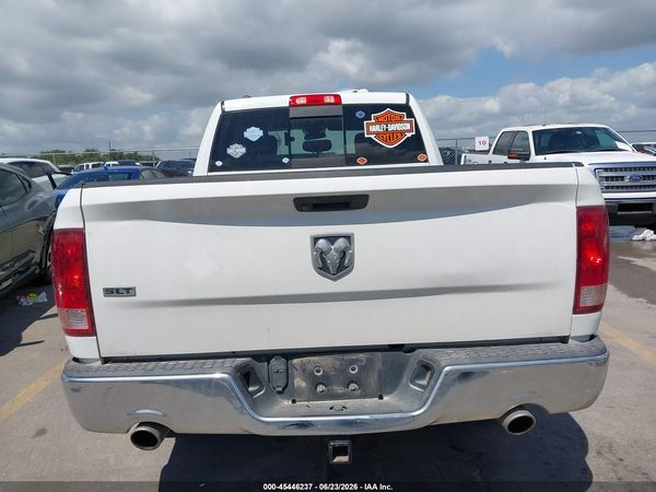2020 RAM 1500 CLASSIC SLT  4X2 6'4 BOX