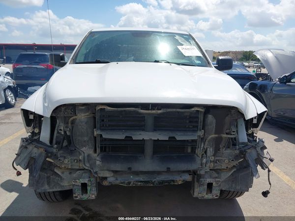 2020 RAM 1500 CLASSIC SLT  4X2 6'4 BOX