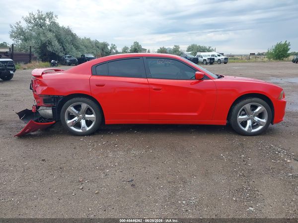 2014 DODGE CHARGER SXT