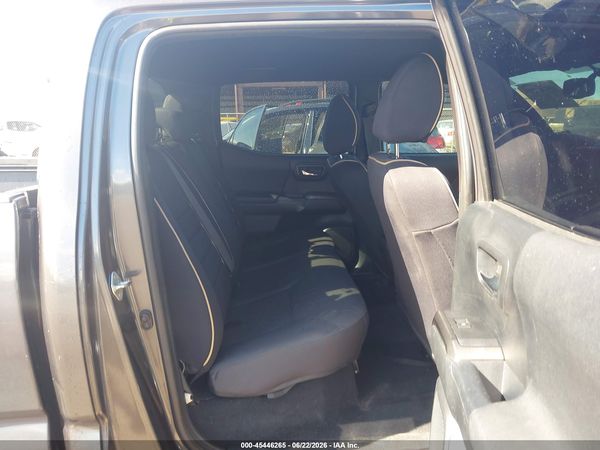 2016 TOYOTA TACOMA SR5