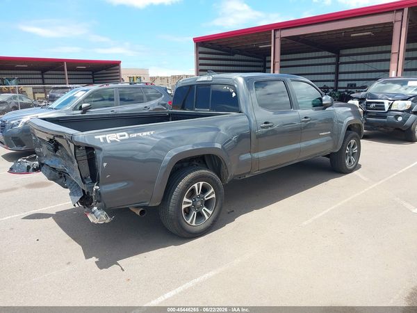 2016 TOYOTA TACOMA SR5