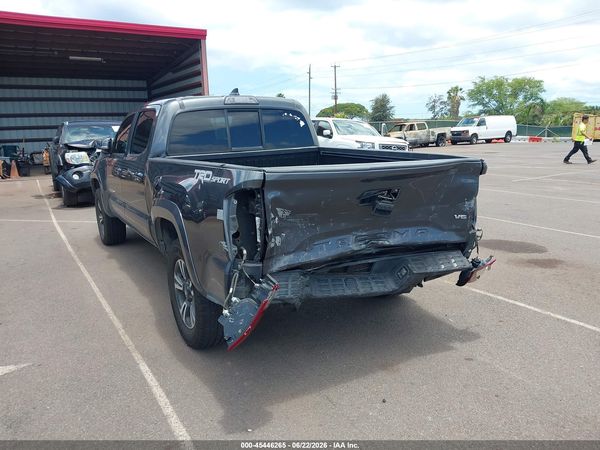 2016 TOYOTA TACOMA SR5