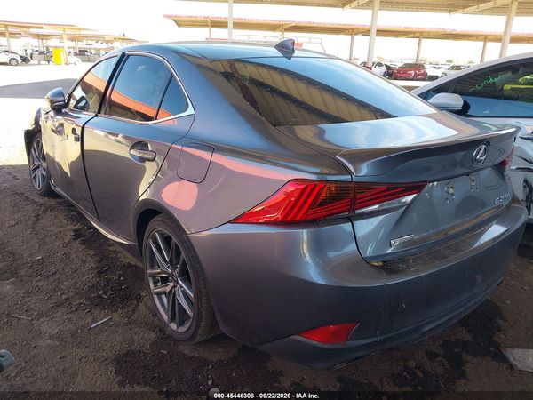 2017 LEXUS IS 200T
