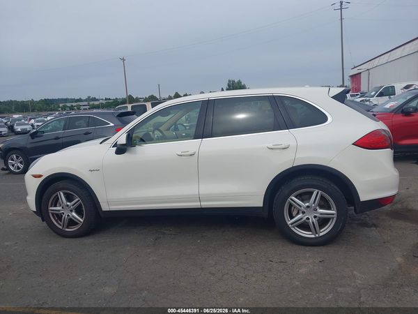 2011 PORSCHE CAYENNE HYBRID S