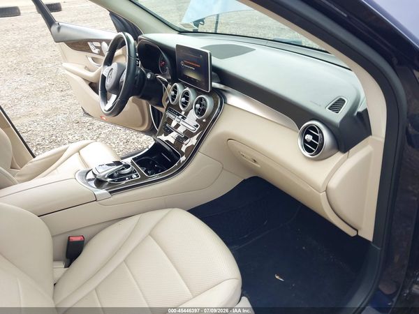 2016 MERCEDES-BENZ GLC 300 4MATIC