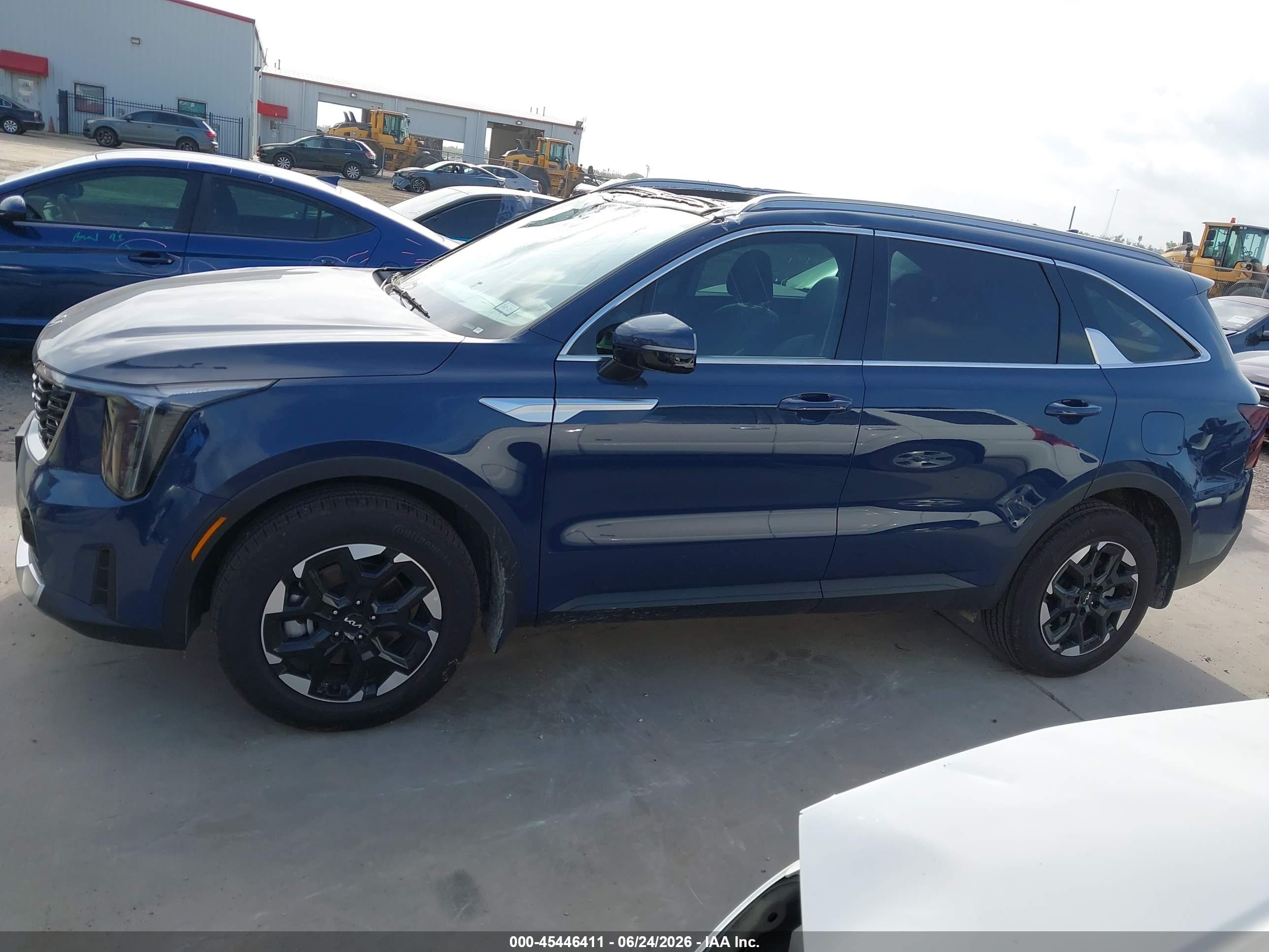 2026 KIA SORENTO S