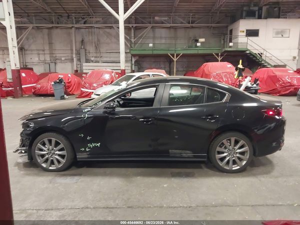 2022 MAZDA MAZDA3 SELECT