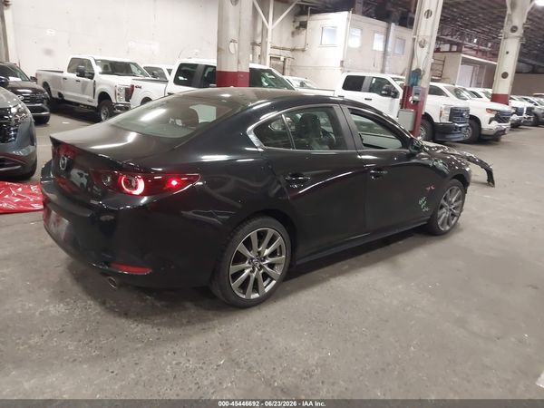 2022 MAZDA MAZDA3 SELECT