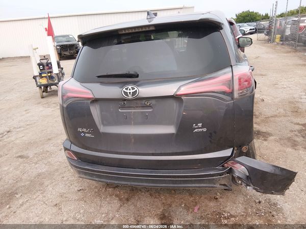 2018 TOYOTA RAV4 LE