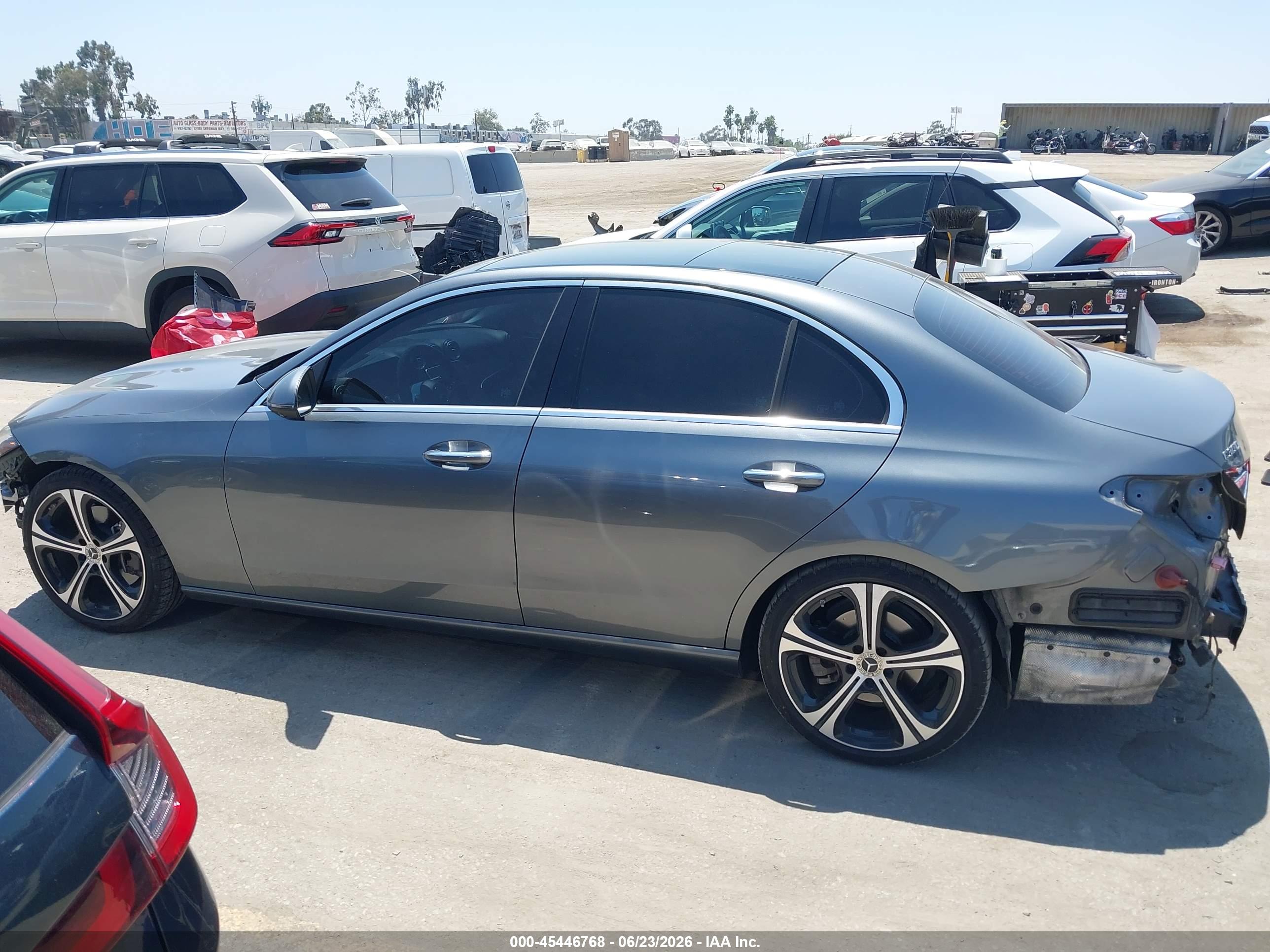 2022 MERCEDES-BENZ C 300 SEDAN