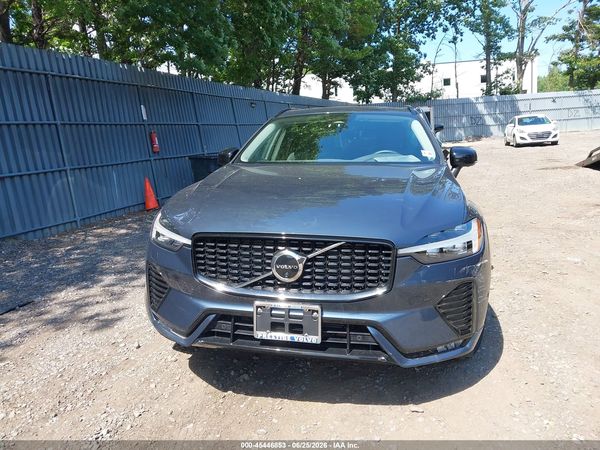 2025 VOLVO XC60 B5 PLUS