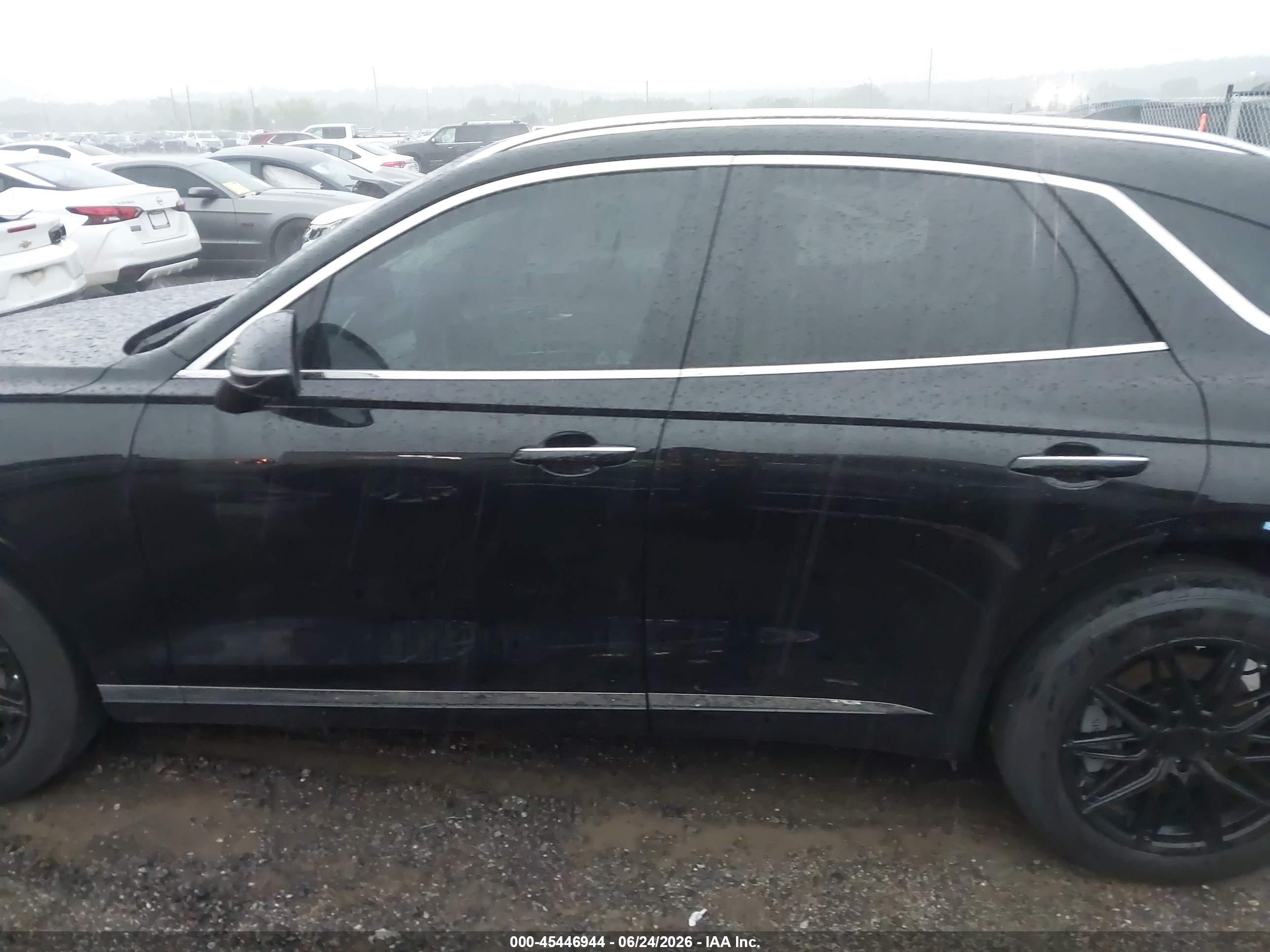 2024 GENESIS GV70 2.5T AWD