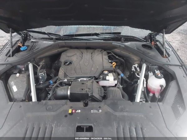2024 GENESIS GV70 2.5T AWD
