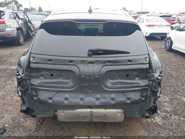 2024 GENESIS GV70 2.5T AWD