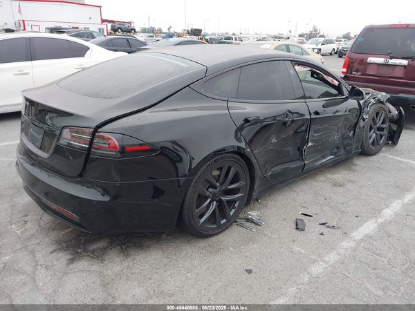 2022 TESLA MODEL S