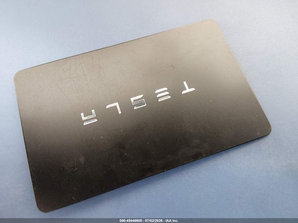 2022 TESLA MODEL S