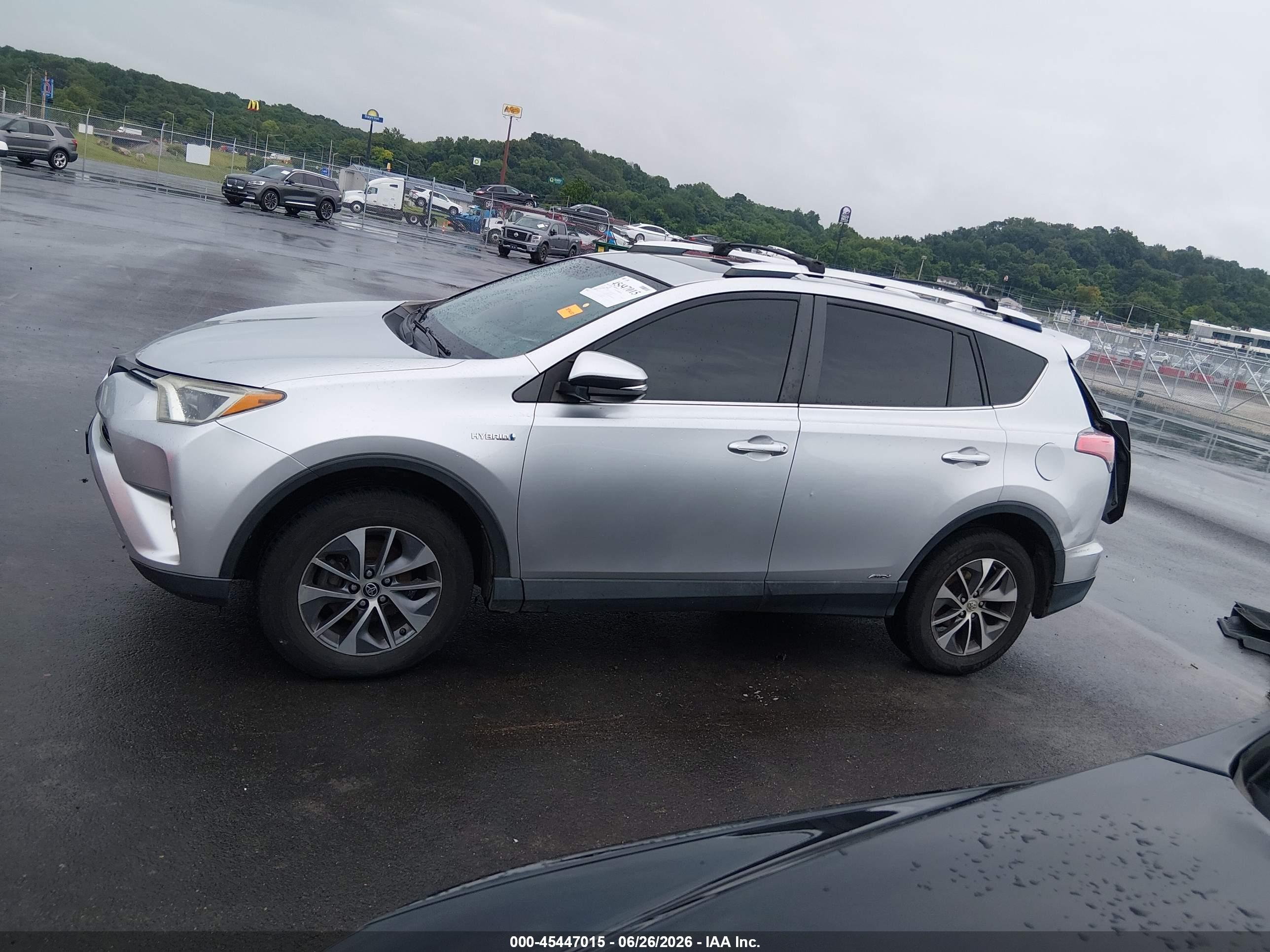 2016 TOYOTA RAV4 HYBRID XLE