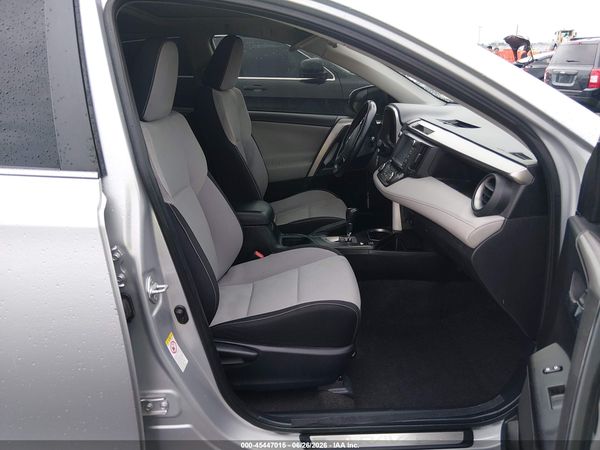 2016 TOYOTA RAV4 HYBRID XLE