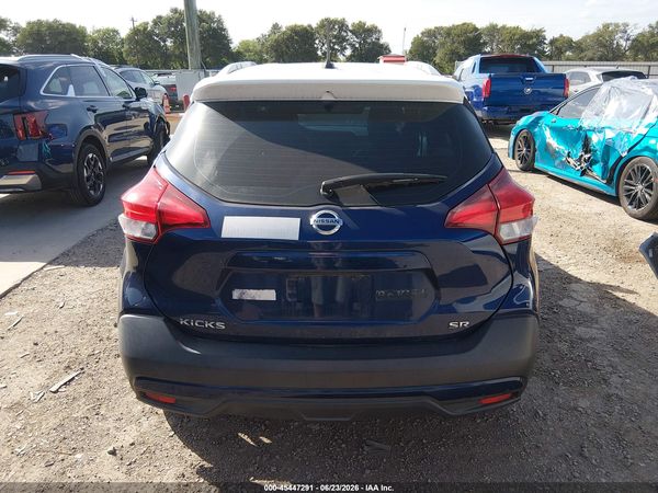 2019 NISSAN KICKS SR