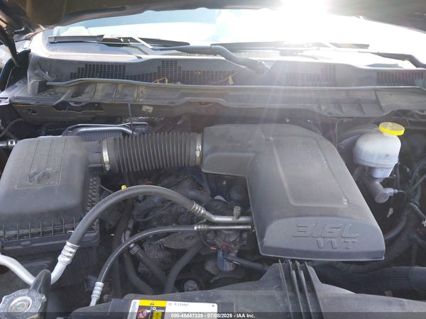 2022 RAM 1500 CLASSIC WARLOCK  4X4 6'4 BOX