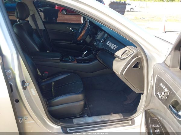 2016 KIA K900 LUXURY 3.8L