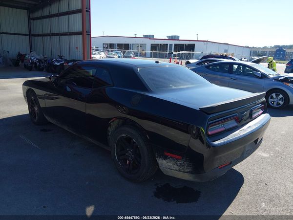 2016 DODGE CHALLENGER SXT